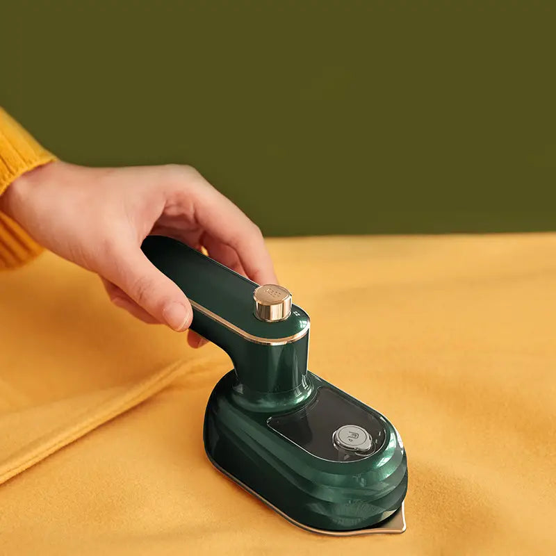 CHICAMOR LuxeSteam™ | Portable Micro-Iron & Garment Steamer